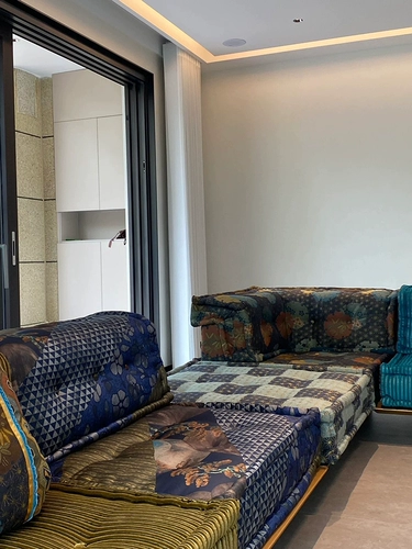 Rocksburg Mattrevian диван Retro Star Freedom Комбинированная ткань Mah Jong Color модуль диван