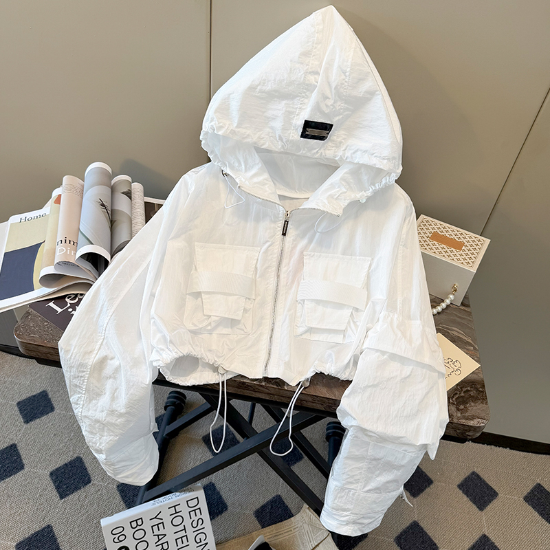 Lym Studio American-Style Design Workwear Pocket Hooded Short Jacket for Women 2025 Spring Sun Protection Drawstring Top