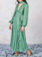 French retro green long-sleeved dress, high-end chiffon skirt, temperament v-neck waist slimming long skirt 2023 autumn