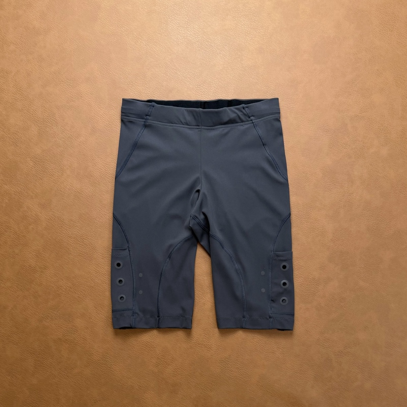 Outdoor Sports Zero-Pressure High-Elasticity 3m Perforated Reflective Cycling Pants Cross-Country Running Compression Base Shorts Outdoor Sports Zero-Pressure High-Elasticity 3m Perforated Reflective Cycling Pants Cross-Country Running Compression Base Shorts