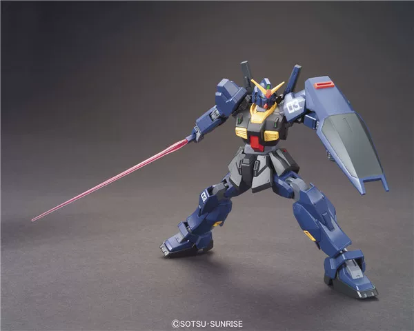 Собранная модель Bandai Titans Gunpla HGUC RX-178 MKII в масштабе 1/144