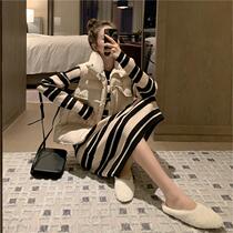 2019 New mature Super fairy temperament womens high cold Imperial sister style dress womens autumn and winter cold skirt suit