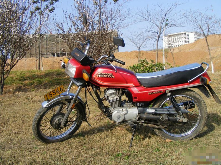 Của nam giới xe máy Honda CG125 im lặng ống xả hạnh phúc WY Wuyang ZJ Ngọc Trai Sông 125 muffler ống khói