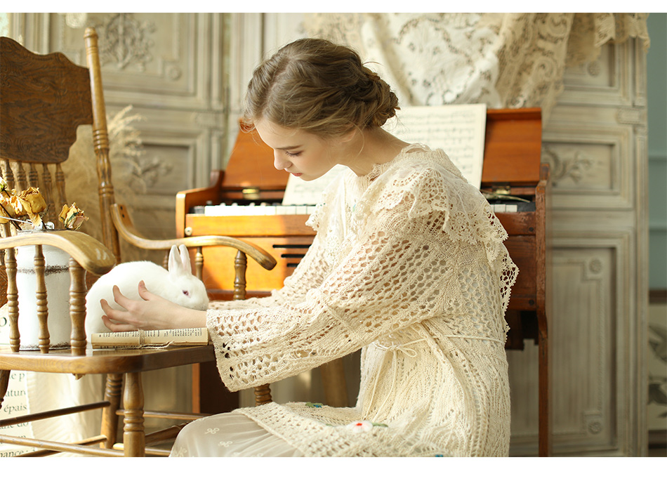 Mặt Nghệ Thuật Mùa Thu Sản Phẩm Mới Victoria Hollow Móc Hoa Mori Nữ Vintage Thêu Ren Dài Ăn Mặc các kiểu váy giấu bụng