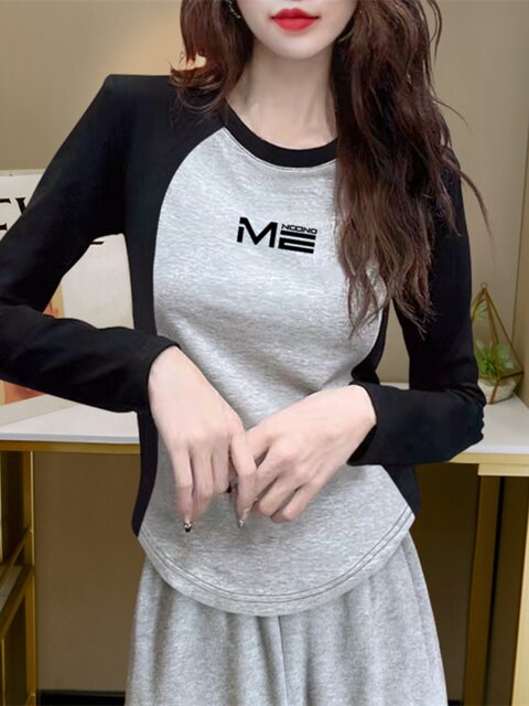 2026 Autumn Long-Sleeve T-Shirt for Women, Unique Design, Slim Fit, Short Style, Regular Shoulder, Slimming, Trendy Top, Base Shirt