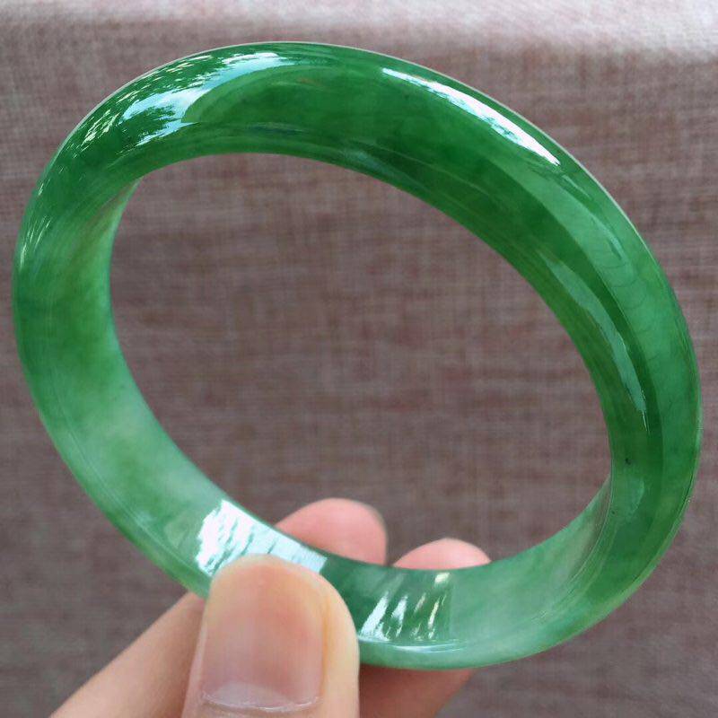 Yang Green Jadeite Bracelet Ice Emperor Green Jade Bracelet Myanmar Natural Old Pit Full Green Women's Royal Concubine Bracelet