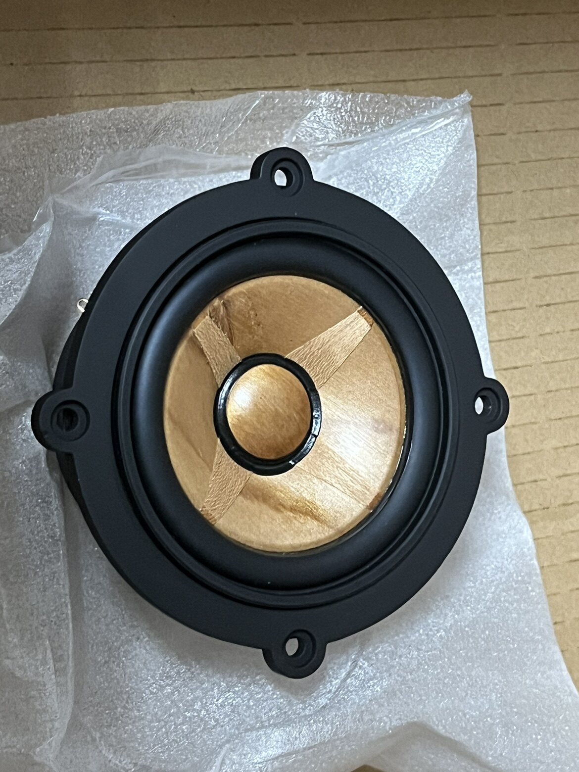 小窗品牌喇v叭扬声器收售