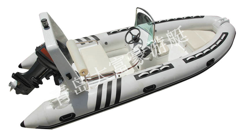 4 7m 7-person RIB boat fiberglass boat recreational boat wall-mounted air-conditioned boat inflatable rubber boat patrol boat