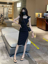 Fa-style dress for women Xias new pure desire to be high-level slim mid-length open fork bag gluteal little black dress