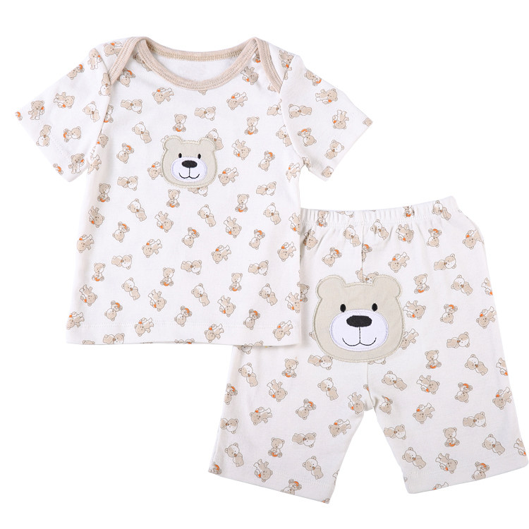 Coffret cadeau pour bébé - vêtements - Ref 1959930 Image 6