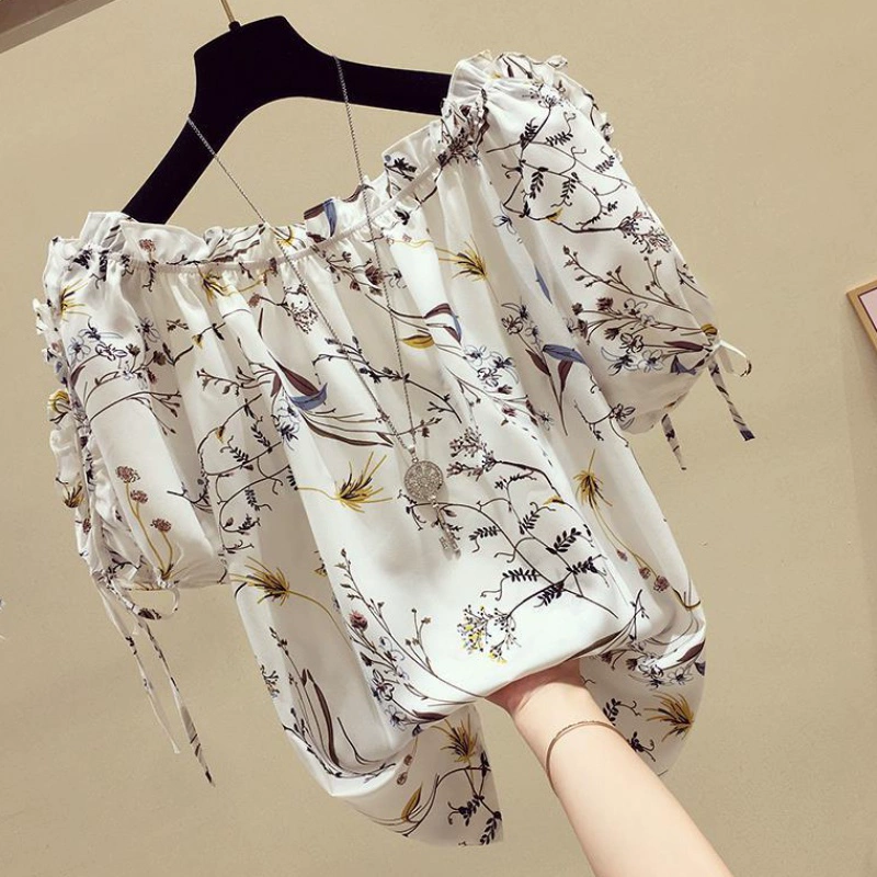 Áo blouse một vai nữ ngắn tay mùa hè 2020 phong cách hàn quốc mới rộng rãi và ngọt ngào che bụng áo voan hoa trễ vai - Áo sơ mi chiffon ren