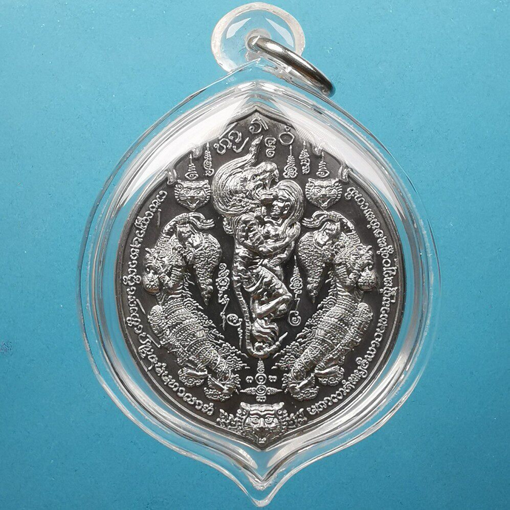 Thai Buddha Trump Genuine Products Azan Rock Buddha Calendar 2561 Severed Head Tiger Card Lead Bag Waterproof Shell Thai Shipped