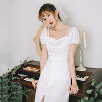  21 summer new French two-wear slim-fitting gentle first love dress satin dress registration travel light wedding dress