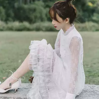 Autumn dress new French retro heavy lace dress thin temperament medium and long version Super fairy forest light wedding dress