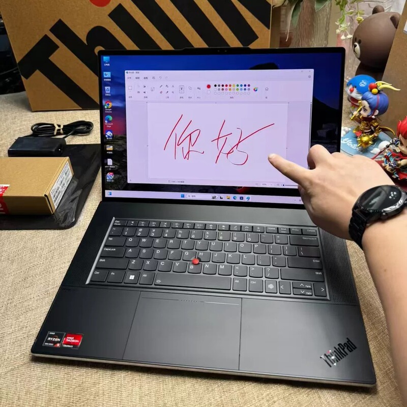 ThinkPad Z16 Z16 Gen2 Lenovo Ultrabook 16inch Standard Pressure Touch Screen High-Performance Thin and Light Business Laptop