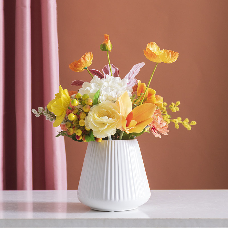 European simulation silk flower fake flower Plastic flower decoration Home bedroom living room shoe cabinet Coffee table Dining table floral decoration