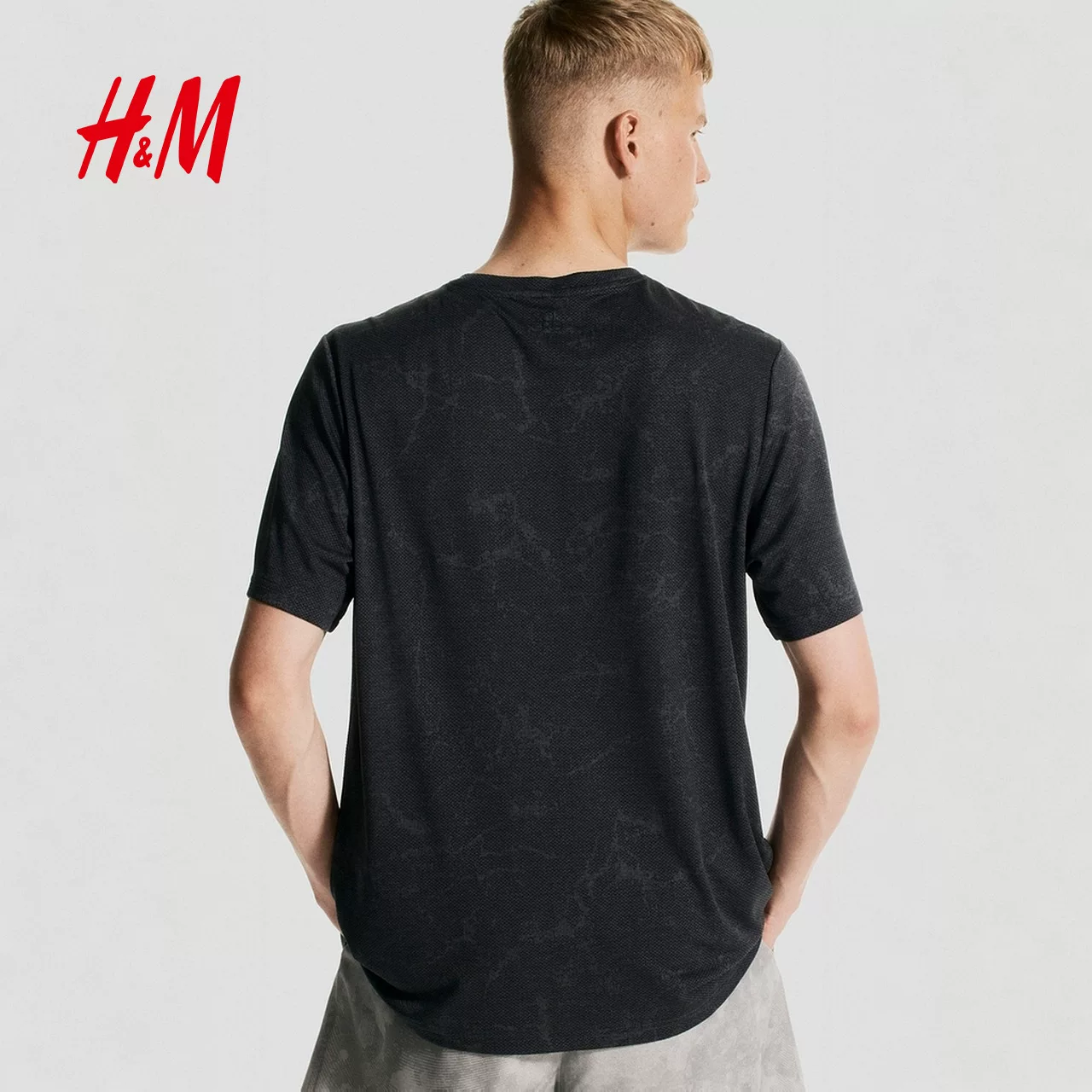 【HM MOVE DryMove™】Мужская спортивная футболка для лета, беговая топ 1230514