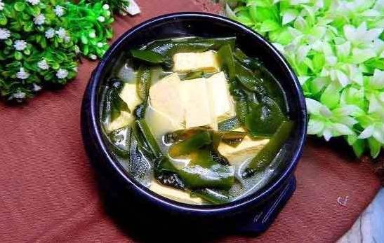 这4种食物跟豆腐搭档,营养会翻倍