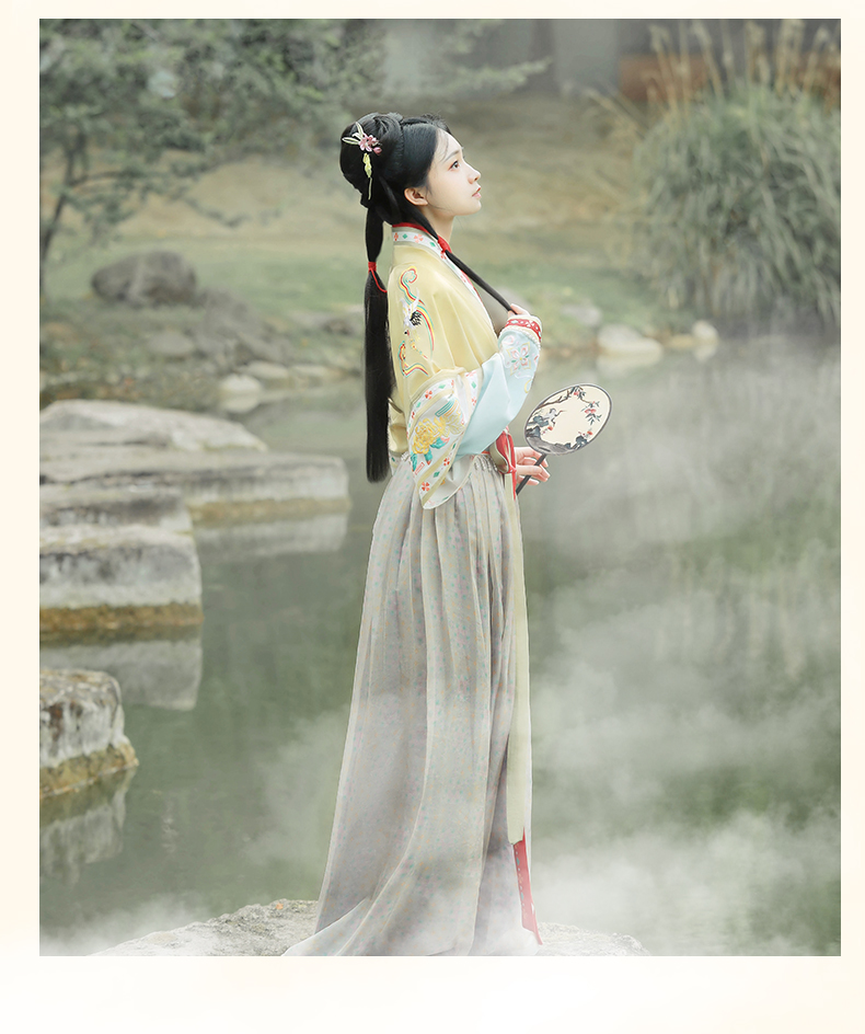 (520 the end)Ruihe Xian Fu Silk Yizhuang original Song spinning skirt suit plane sleeves