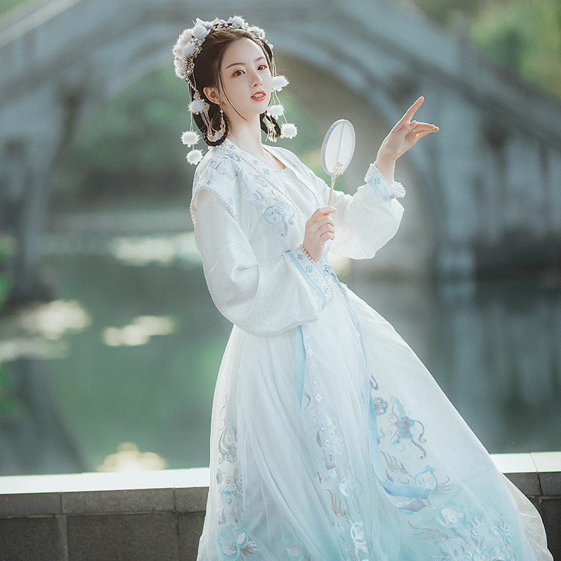 (Full reservation) Fu Silk Clothing Zhuang Hanfu Tang Back Blue Gauze Skirt Fairy Fragrance Princess both depends on the limited time discount