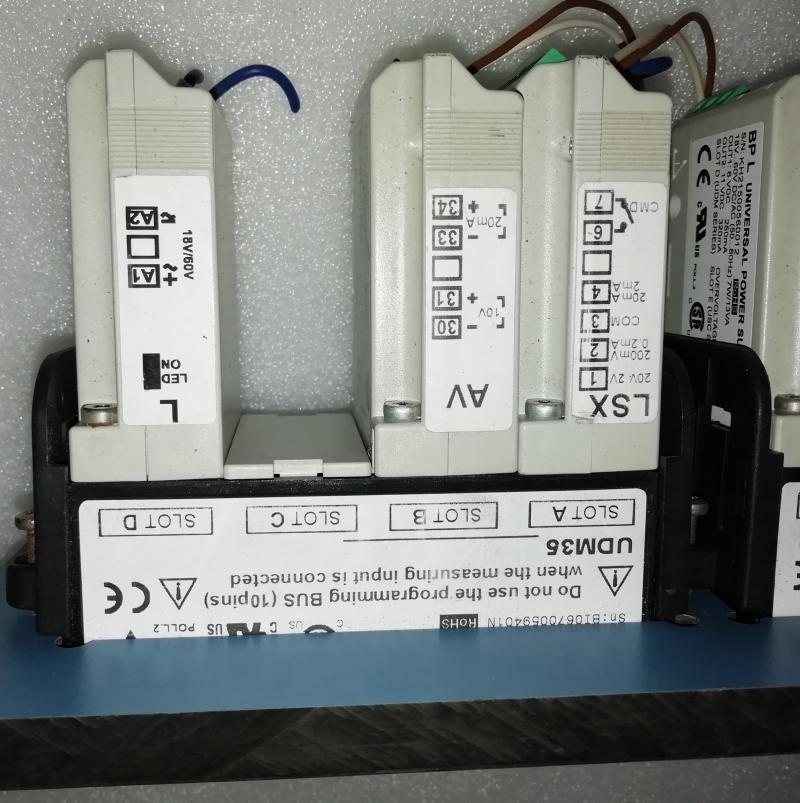 UDM35 Carlo Canon Panel Table Modular Controller LSX AV L UDM35 composes a set of special price-Taobao