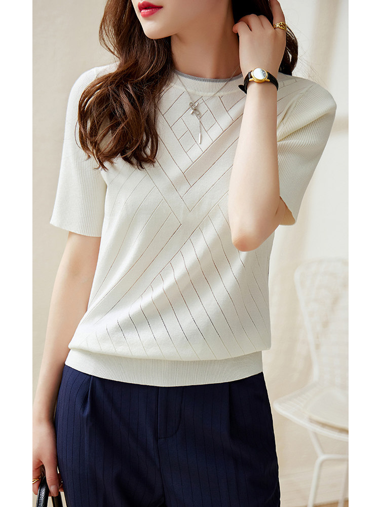 Modern Mei cavity conditioning Fan hollowed top ear ice wire knitted shirt and short - sleeved niche design