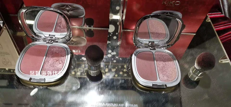 KIKO 2018 Giáng sinh phiên bản giới hạn SPARKLING HOLIDAY Matte mờ 04 05 Son môi - Son môi son background a06