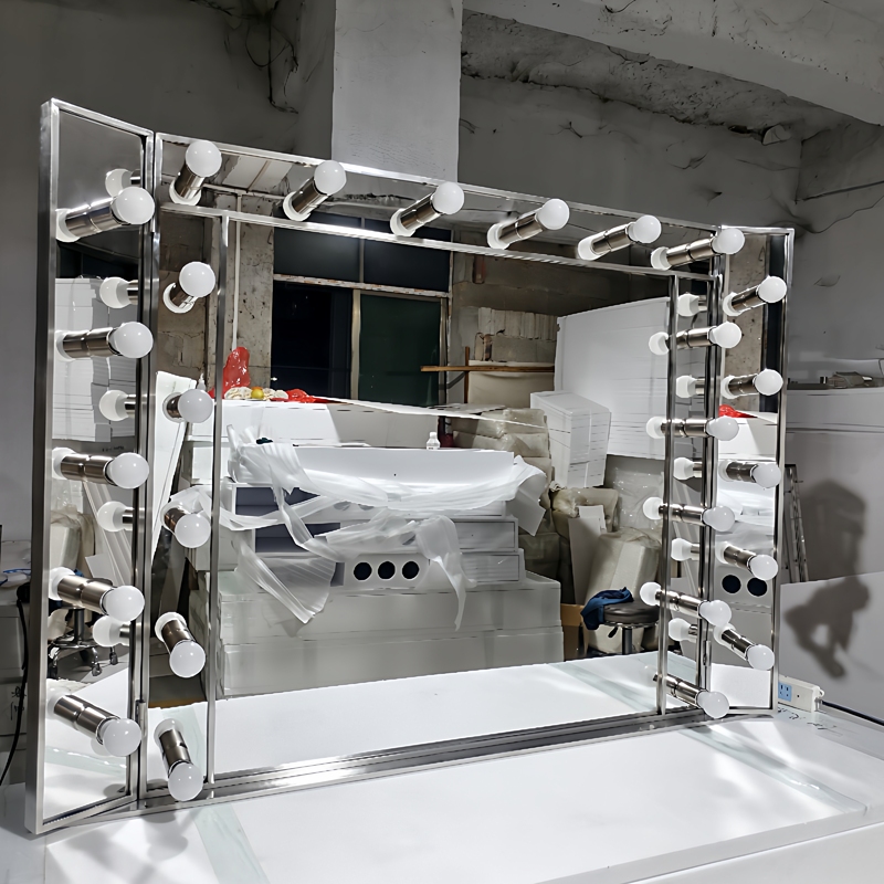 High-End Photo Studio Stainless Steel Ultra-White Mirror, Three-Sided Foldable Makeup Mirror for Makeup Artists, Wedding Photo Studio Dressing Mirror