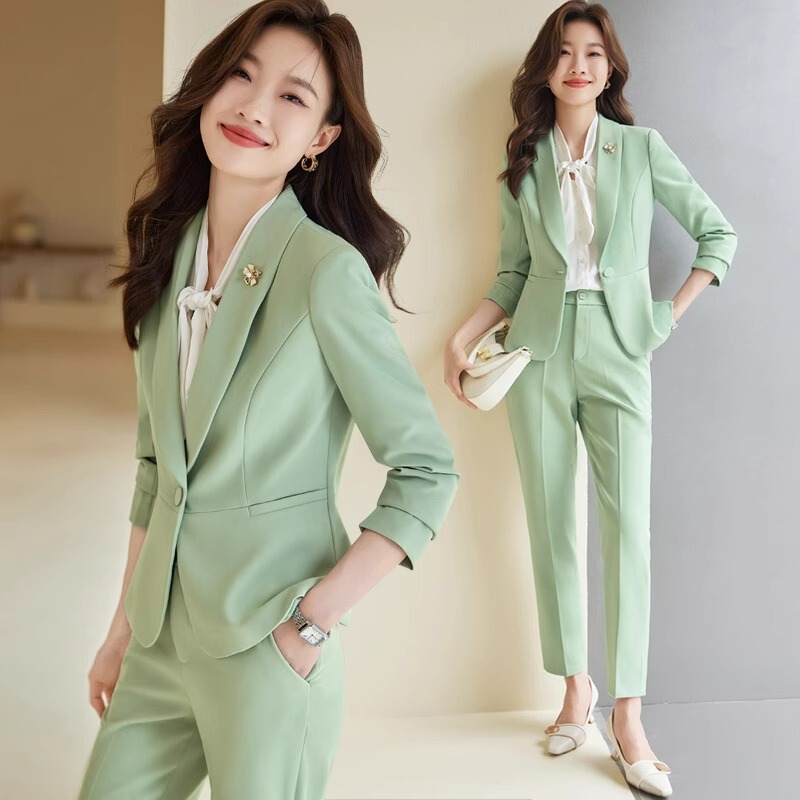 Green Blazer for Women, Spring and Autumn, Suitable for Art Exam Hosts, Formal Wear, Professional Work Attire, High-End and Elegant Suit Set for Women
