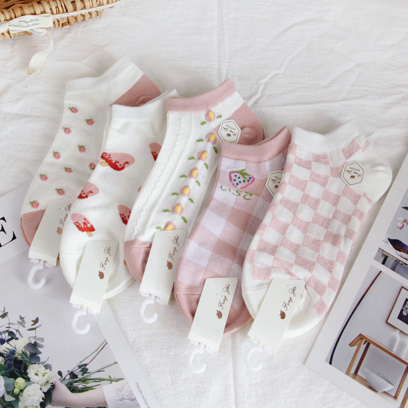 Spring and Summer Pure Cotton Women's Socks, Cartoon Japanese Cute Pink Strawberry ins Trendy Boat Socks, Preppy Style Thin Short Socks
