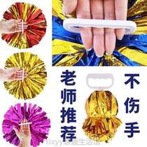 Hands with dancing handle flower ball cheerleading team cheerleading style sports meeting students holding flowers