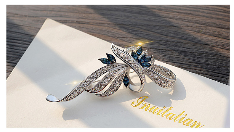 Broche femme en cristal autrichien - Ref 1172860 Image 16