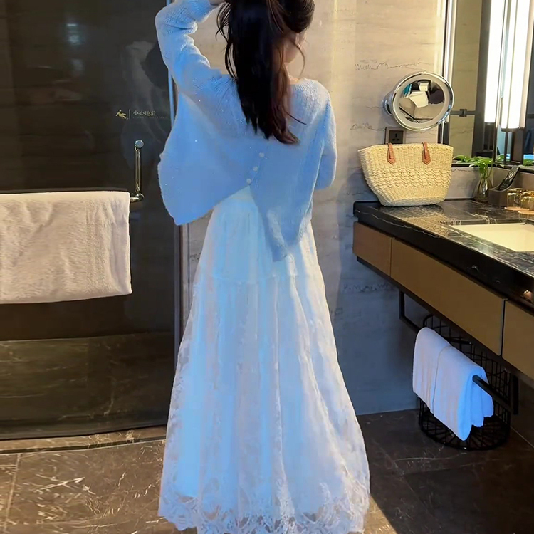 Spring and Summer Elegant Outfit: a Complete Set of Knitted Sweater with Back Button Slit and High-Waisted Lace Skirt, Korean Style Two-Piece Set