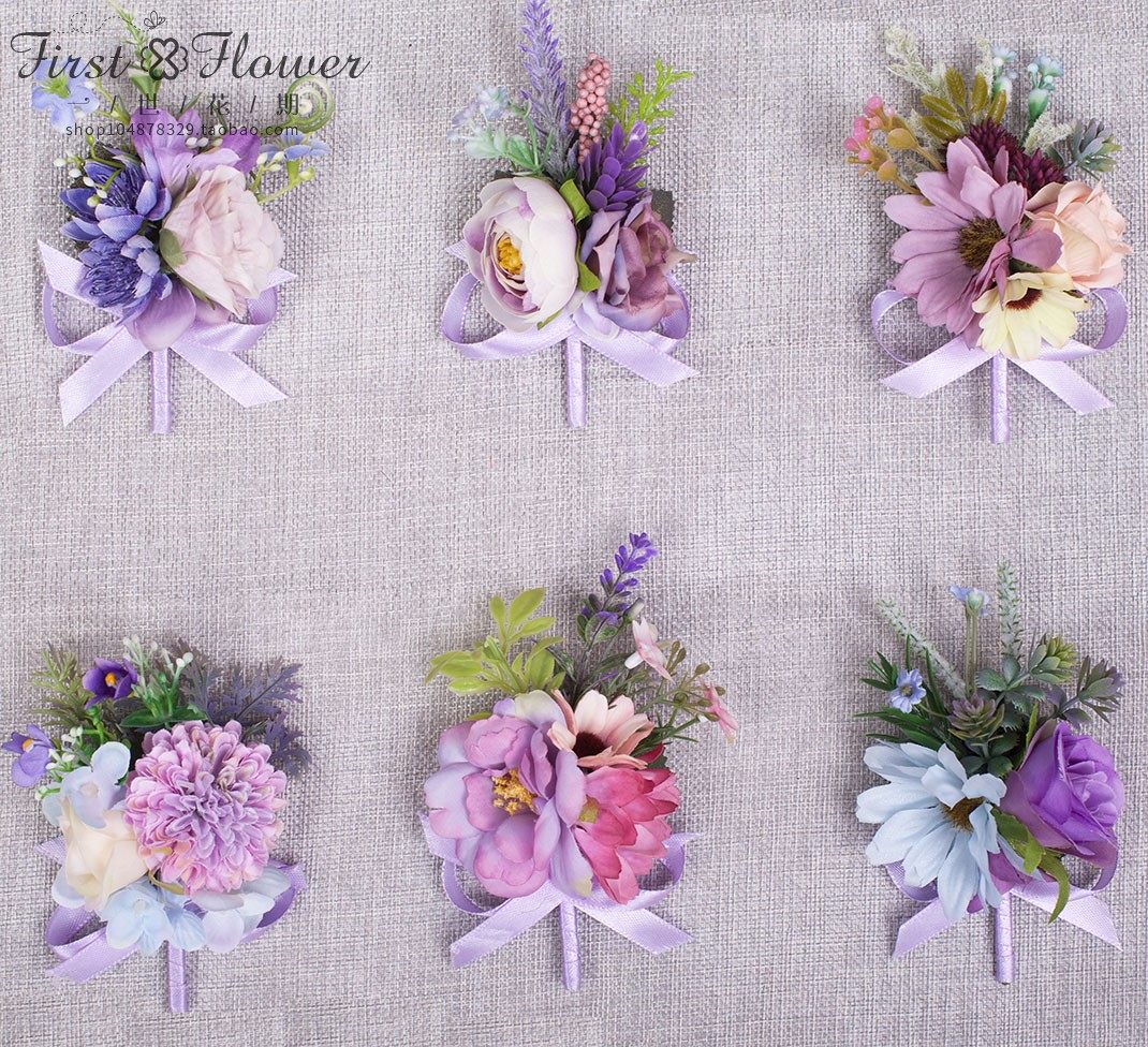 Dark purple European-style wedding elders, bridesmaids, bridesmaids, sisters, conference-style corsages, wrist flowers, simulation flowers