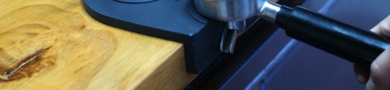 Miếng lót bột cà phê bán tự động Koonan / Kana Miếng đệm silicon chống trượt Góc điền bột ghế Tay cầm - Cà phê cốc hâm nóng cafe