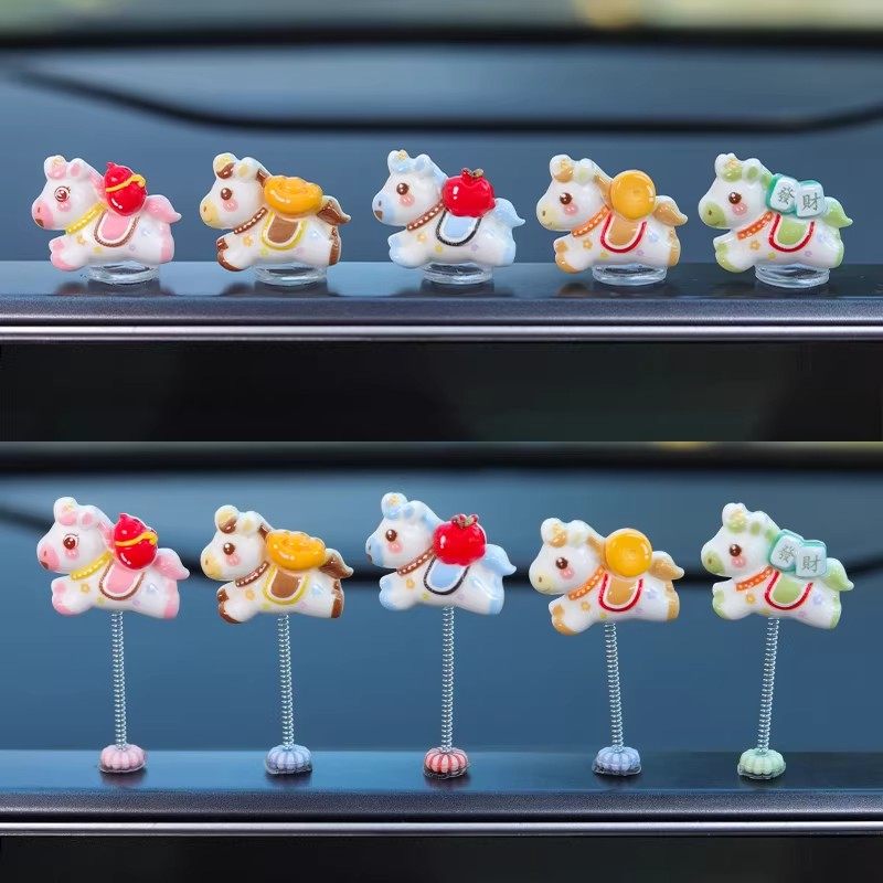 Cute Diamond 2026 New Model Car Ornament for Instant Wealth, Get Rich Little Horse Car Interior Dashboard Decoration