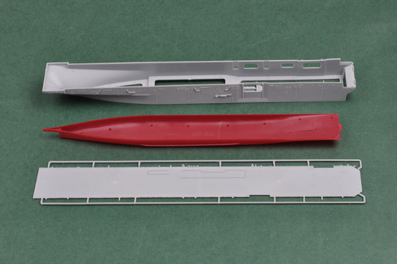 Корабль 小号手 1/700 美国海军埃塞克斯号两栖攻击舰 83403 Trumpeter