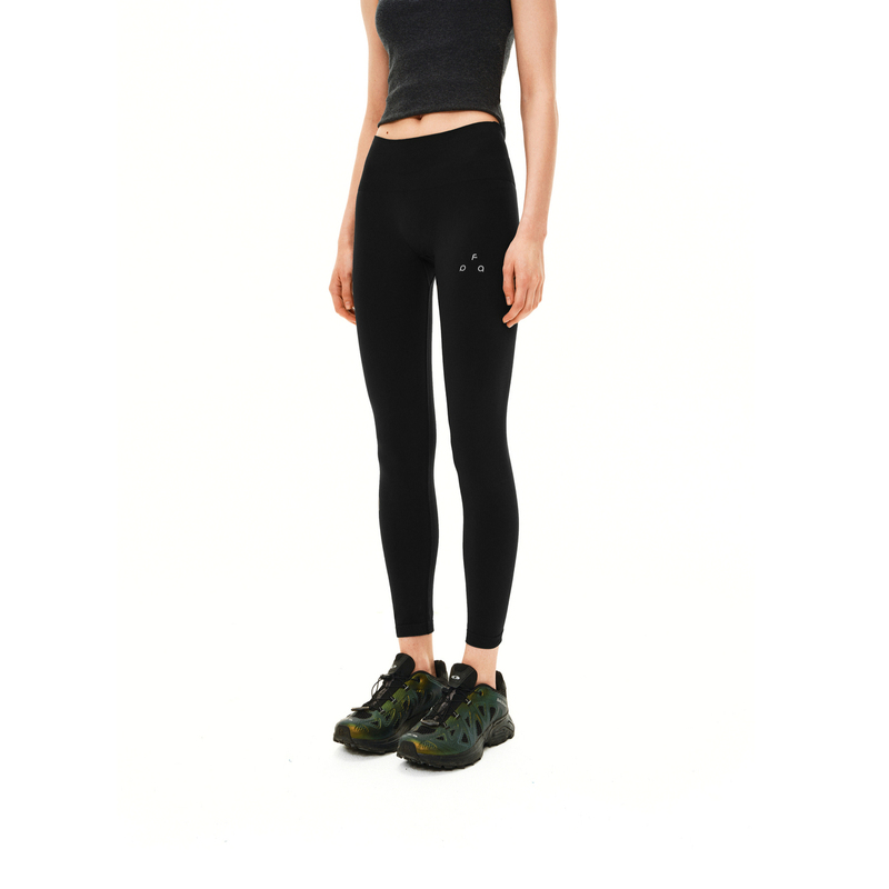 Fpa Small Logo Skin-Friendly Yoga Pants, Sports Fitness Running High-Waisted Tummy Control Butt-Lifting Outerwear Tight-Fitting Shark Pants for Women Fpa Small Logo Skin-Friendly Yoga Pants, Sports Fitness Running High-Waisted Tummy Control Butt-Lifting Outerwear Tight-Fitting Shark Pants for Women