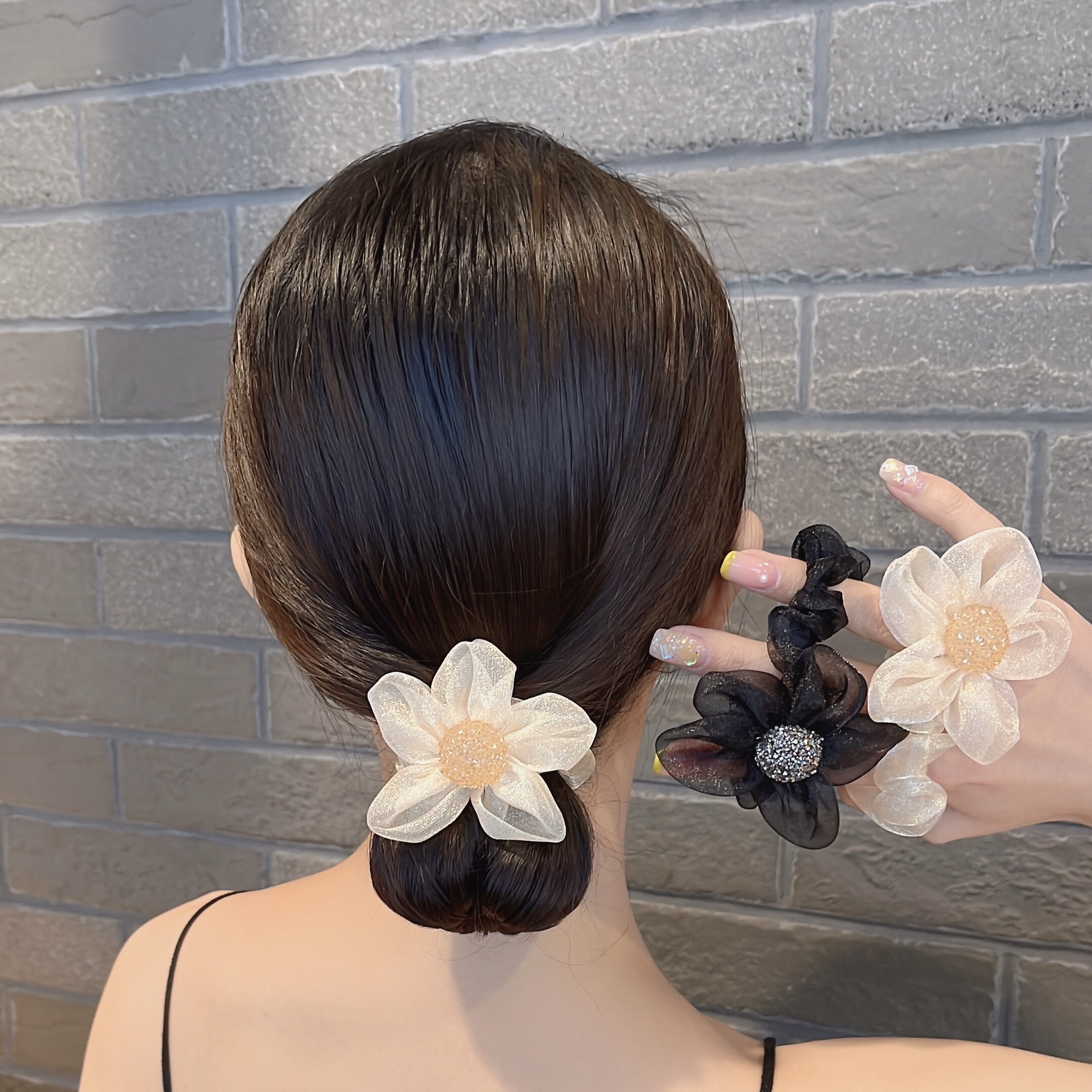 Fabric hair accessories two light luxury mesh shiny rhinestone sun flower hair circle ponytail hair rope meatball hair circle summer