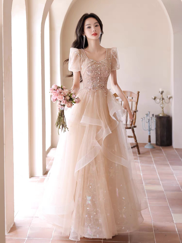 Plus-Size French Evening Dress for Women, High-End Feel, Suitable for Hostess at Banquets, 100kg Performance, Light Gauze Vocal Arts Exam Dress