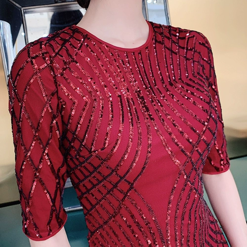 Красное вечернее платье, длинная приталенная юбка, премиум класс, крой «рыбий хвост»