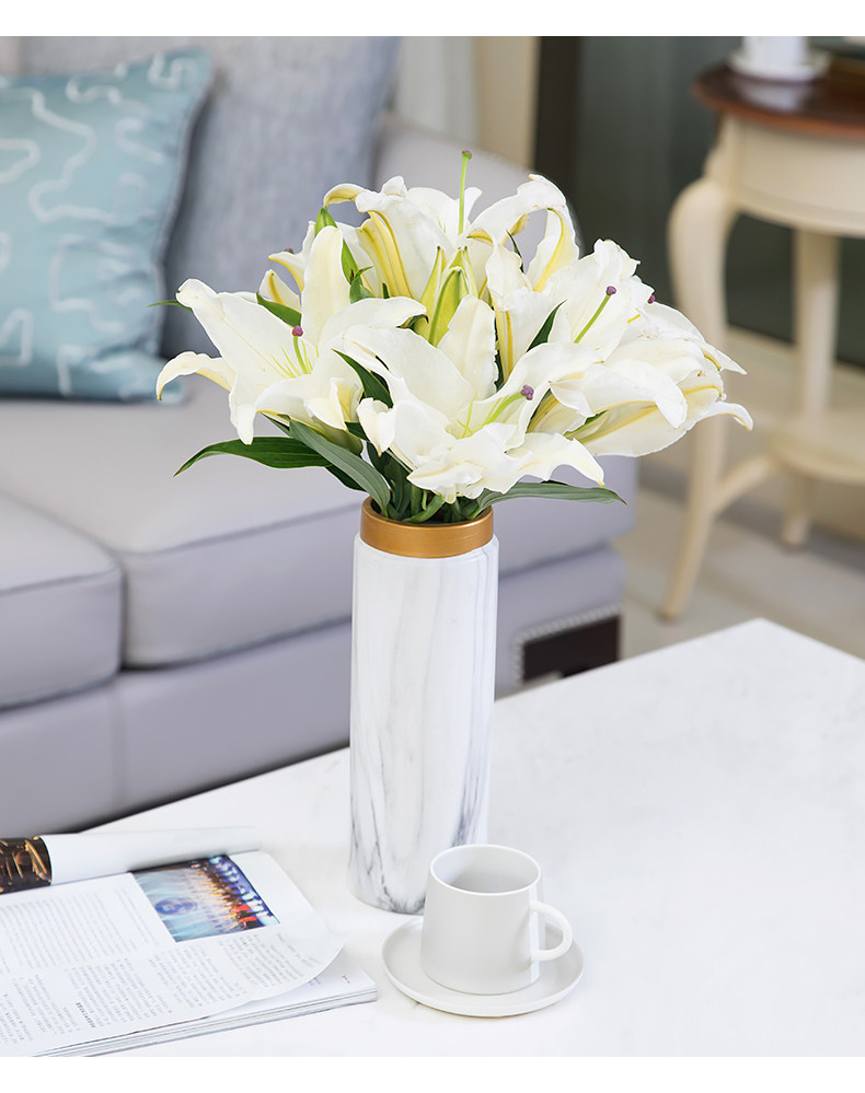 御族花卉 云南基地直发香水百合鲜花 10支 淘宝优惠券折后￥15.9起包邮（￥30.9-15）