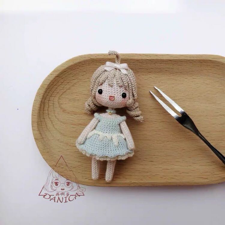 Crochet Illustration (Mianmian Girl) Knitting Doll Tutorial