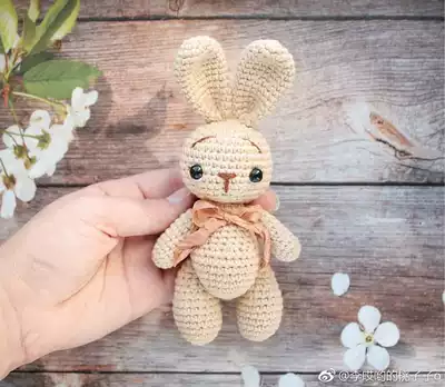 Crochet doll diagram slightly fat rabbit Chinese electronic illustration non-finished non-film wool diy