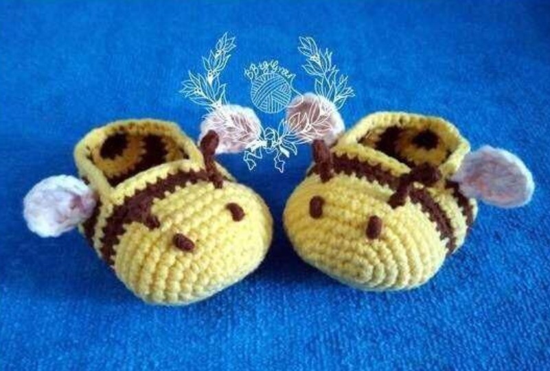 Crochet Illustration Manual Wool Wire Doll Small Bee Flooring Baby Shoes Non-finished Non-Material Package No Video-Taobao