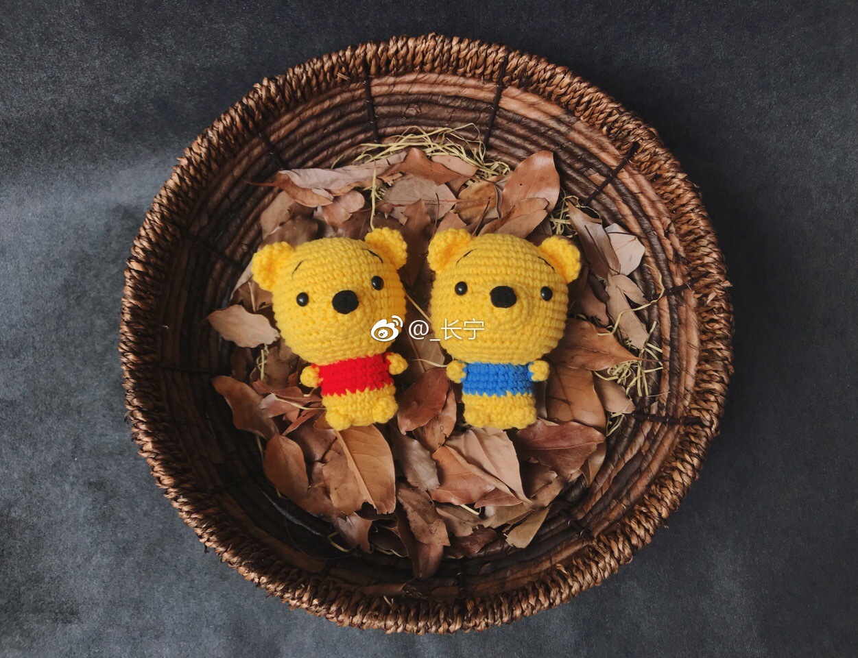 Crochet Dolls Figurid Cute Diez @ Nivi @ Nibear Non-finished Non-Material Package No film