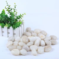 Высокий белый камень 2-4 см пять фунтов