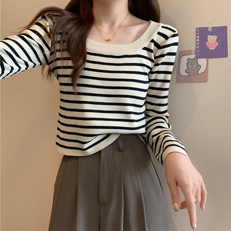 French-Style U-Neck Black and White Striped Long-Sleeve T-Shirt Top for Women, Autumn and Winter Wear, Korean Style, Mature Look, Inner Layer Knitwear French-Style U-Neck Black and White Striped Long-Sleeve T-Shirt Top for Women, Autumn and Winter Wear, Korean Style, Mature Look, Inner Layer Knitwear