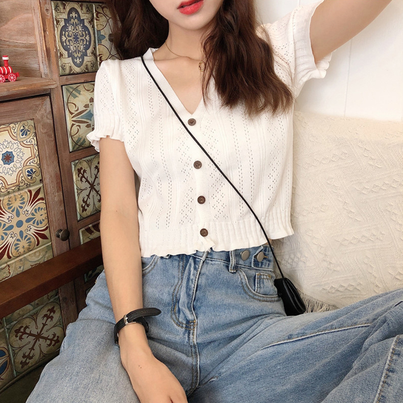 White High-Waisted Short V-Neck Knit Top for Women, Short-Sleeved Tight-Fitting Ice Silk T-Shirt, Summer Slimming, Stylish and Trendy White High-Waisted Short V-Neck Knit Top for Women, Short-Sleeved Tight-Fitting Ice Silk T-Shirt, Summer Slimming, Stylish and Trendy