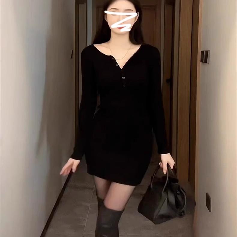 Black Knitted Dress for Women, Fall 2026 New Style, High-End Sweater Dress, Bodycon Mini Skirt